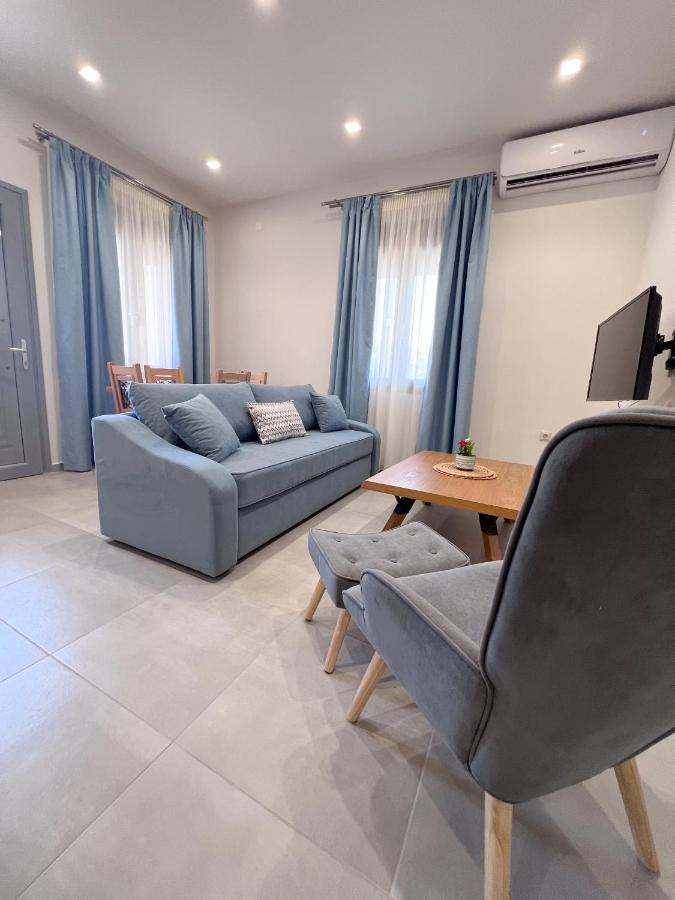 Zeus & Emmanuil Luxury Houses Myrina Exterior foto